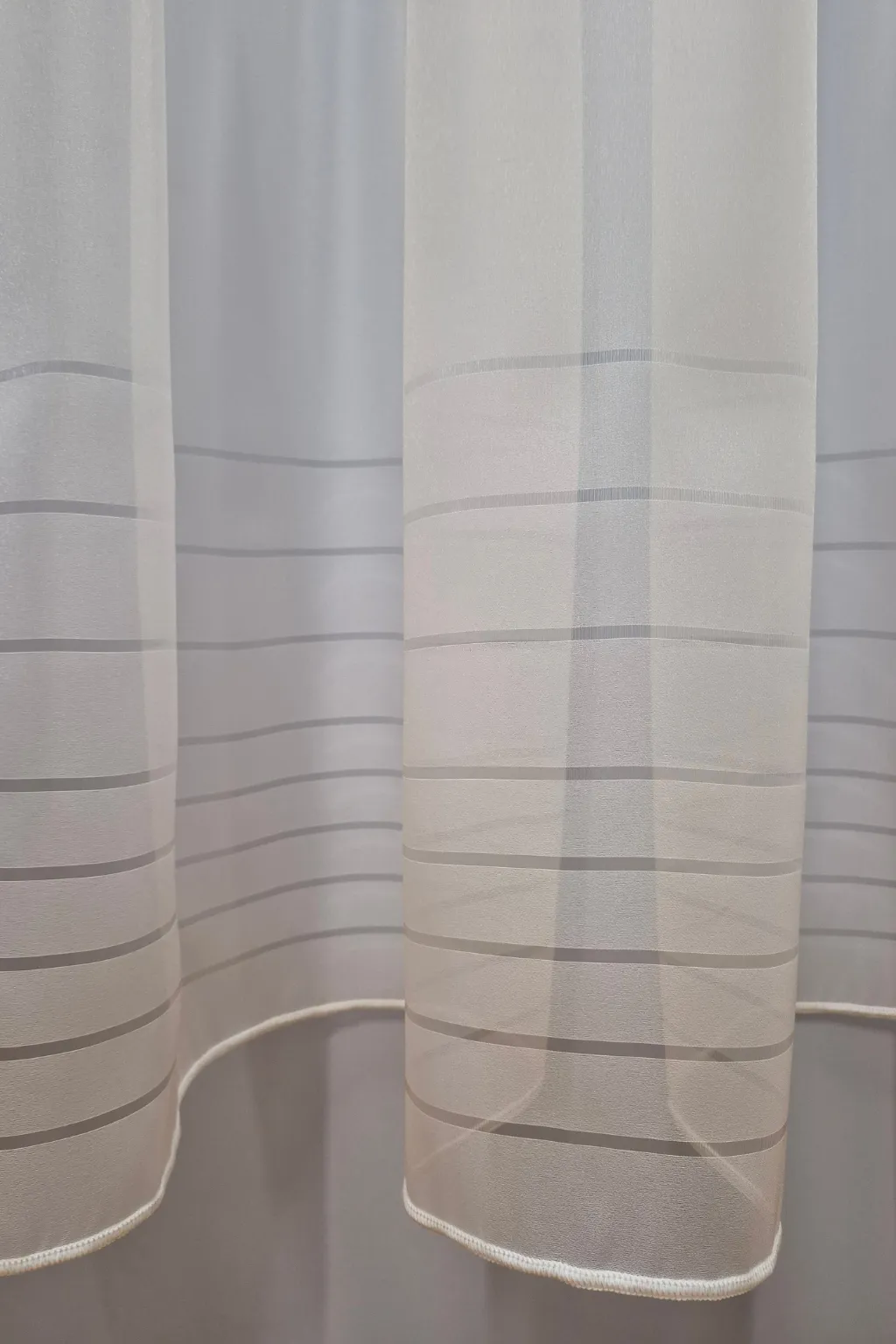 Letícia fehér fényáteresztő függöny 300 cm - Kép 3